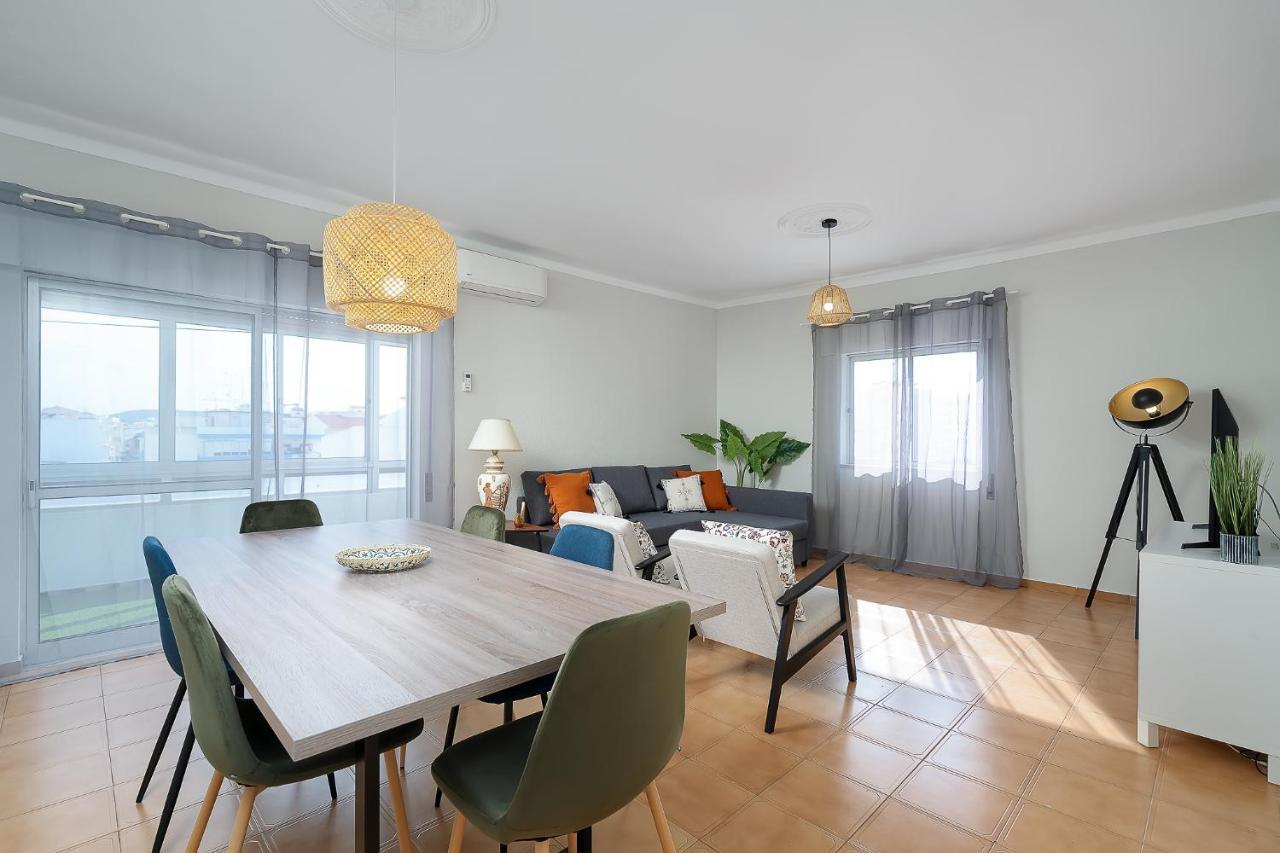 Tranquil View Apartment By Lovelystay Quarteira Exterior foto